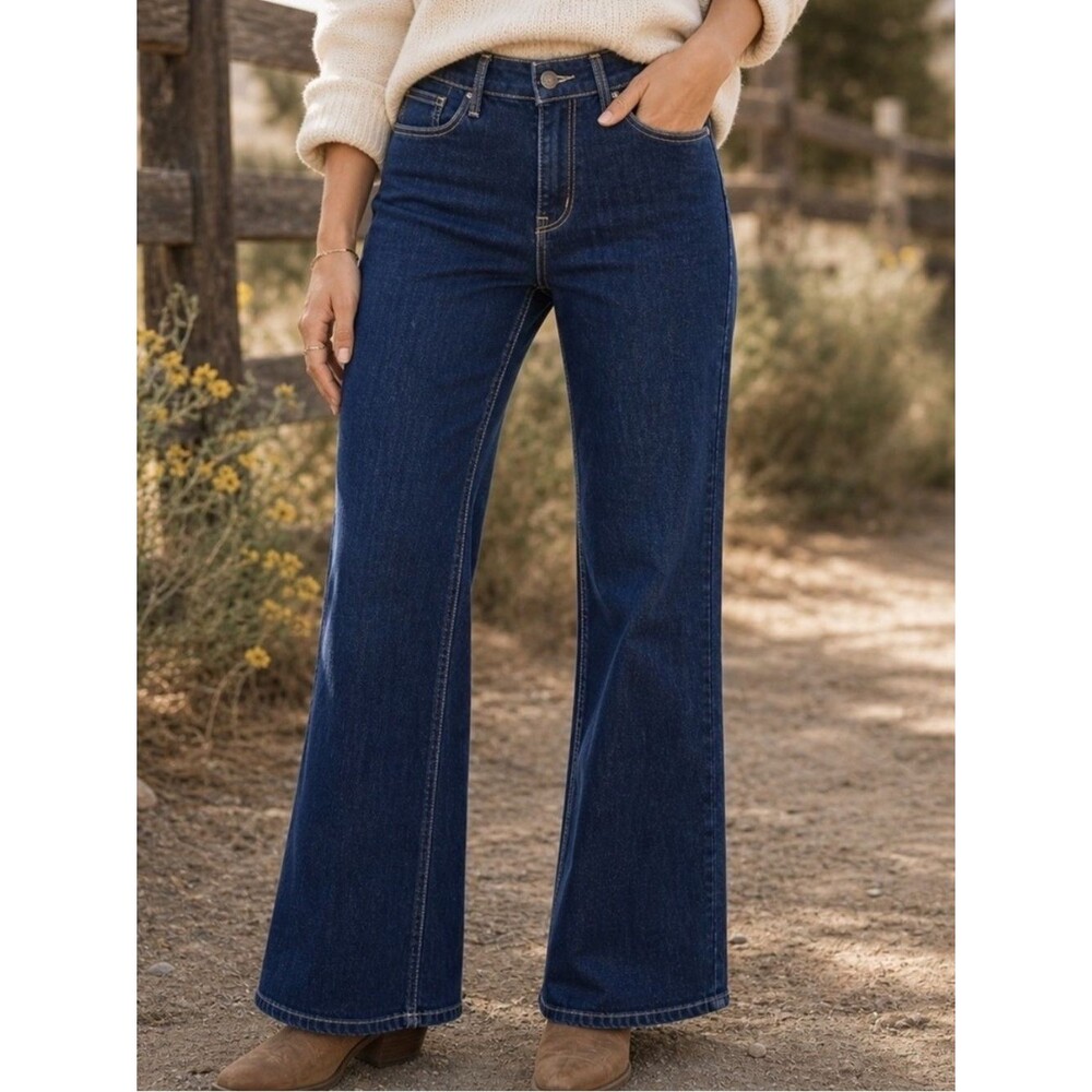 Old Navy Mid Rise Wow Boot-Cut Jeans Dark Indigo Blue Stretch Denim SZ 16 LONG